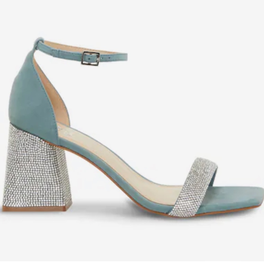 Vince Camuto Kreteli Sandal